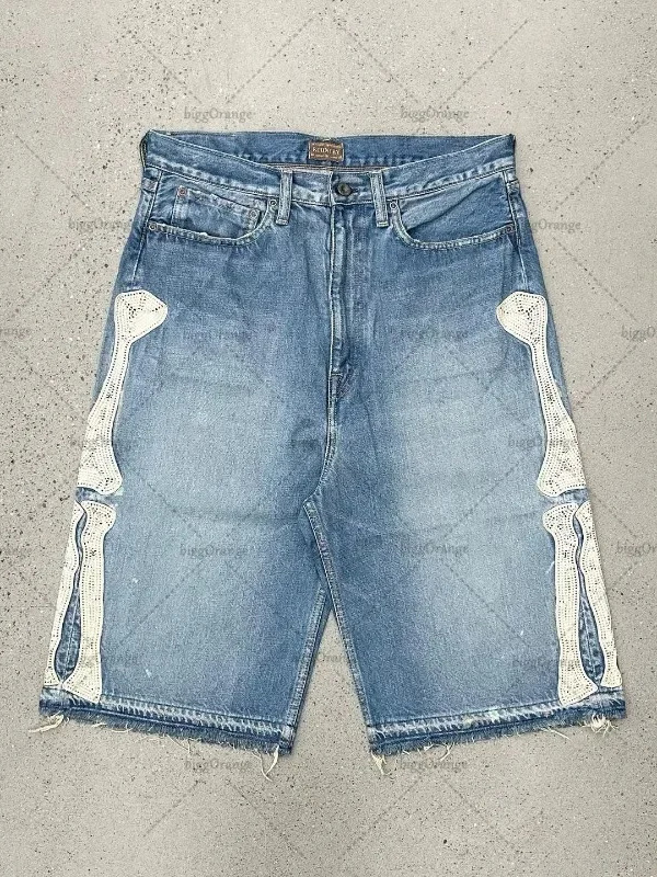 Embroidery On Jeans - شورت جينز نسائي من ديب تاون