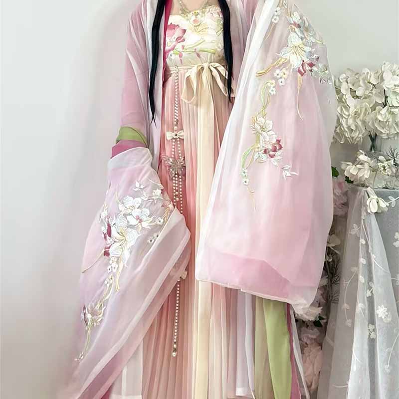 أزياء الهالوين النسائية لأداء  - مراجعة Embroidery Style وسعره