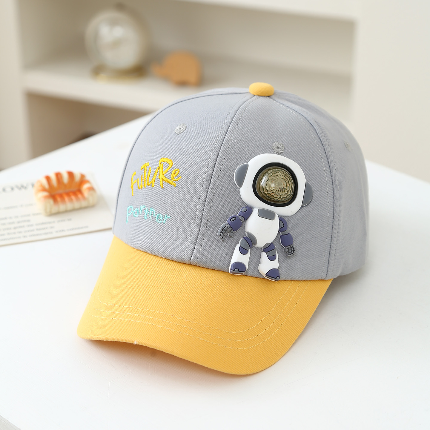 دمية روبوت مطاطية ناعمة للأطفا - مراجعة Embroidery Cap وسعره