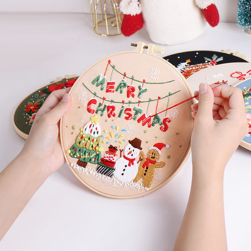 عيد ميلاد سعيد DIY التطريز عدة - مراجعة Embroidery Xmas Kits وسعره