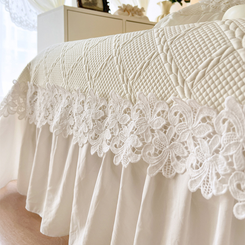 طقم مفرش تبريد فاخر مطرز فرنسي - مراجعة Embroidery Quilt Cover وسعره