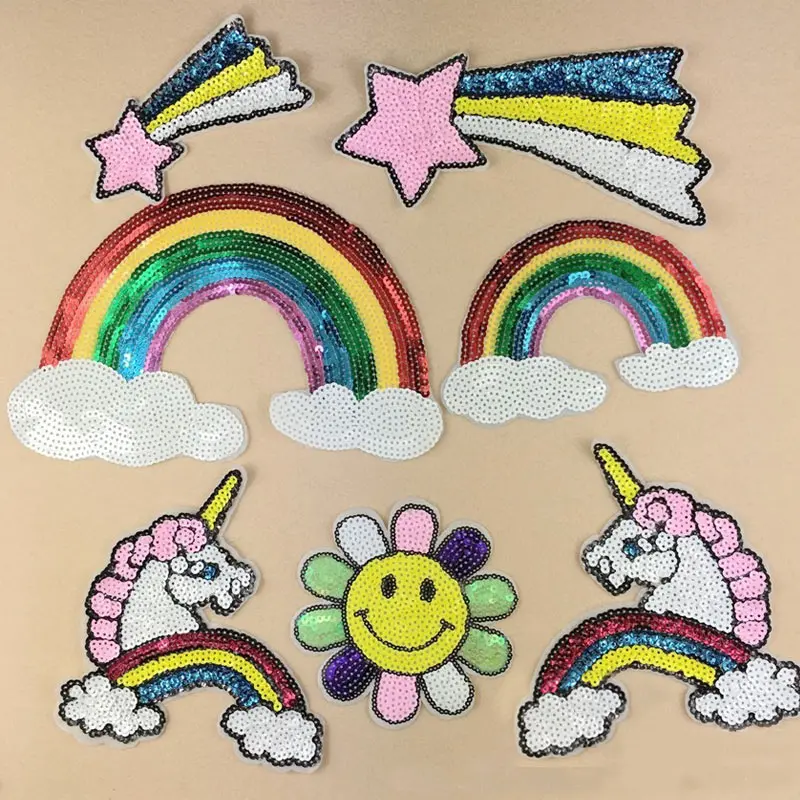 رقعة تطريز على شكل فراشة ونجمة - مراجعة Embroidery Unicorn وسعره